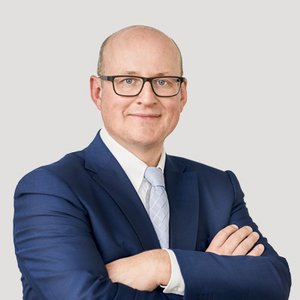 Dr. Götz Alber, CIO und verantwortlich für den Bereich Portfolio Management bei Lupus alpha Dr. Götz Alber, CIO und verantwortlich für den Bereich Portfolio Management bei Lupus alpha